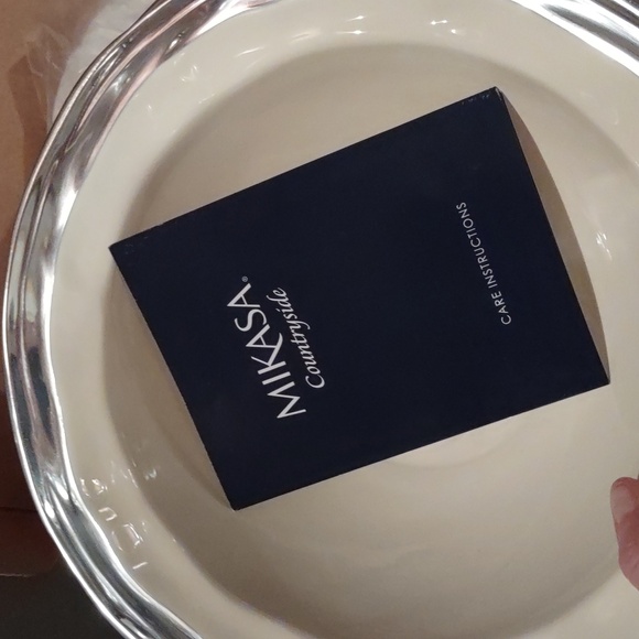 Mikasa countryside serving bowl, nib - Picture 8 of 13